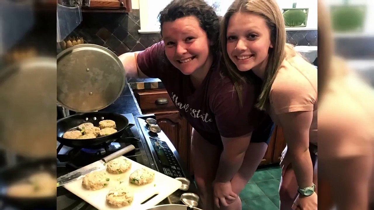 Home Town - Se5 - Ep12 HD Watch