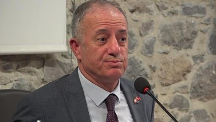 İzmir Büyükşehir'den Kestane, Mısır ve Çiçek Satıcıları İçin Tek Tip Düzenleme