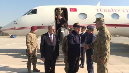 Milli Savunma Bakanı Akar ve TSK'nın komuta kademesi Diyarbakır'da