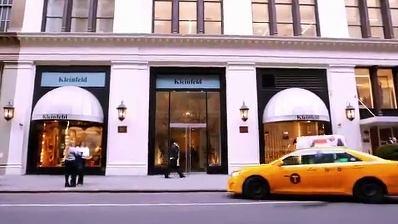 Say Yes to the Dress - Se19 - Ep04 - You Look Like A Chicken! HD Watch