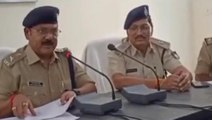 अलीराजपुर : पुलिस के तीन अधिकारी हुए पदोन्नत, पुलिस अधीक्षक ने लगाए स्टार
