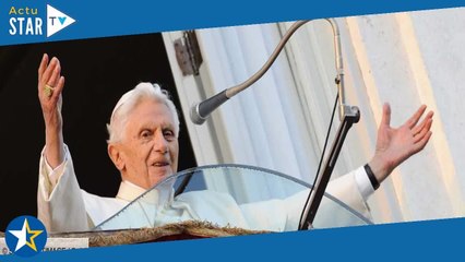 Mort de Benoît XVI : Carla Bruni, touchée, lui rend un vibrant hommage