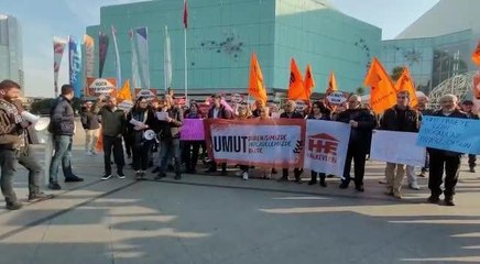 Halkevleri'nden "Yeni Yıl" Eylemi: "Faşizme, Yoksullaştırma ve Savaş Politikalarına Karşı Mücadele Edelim"