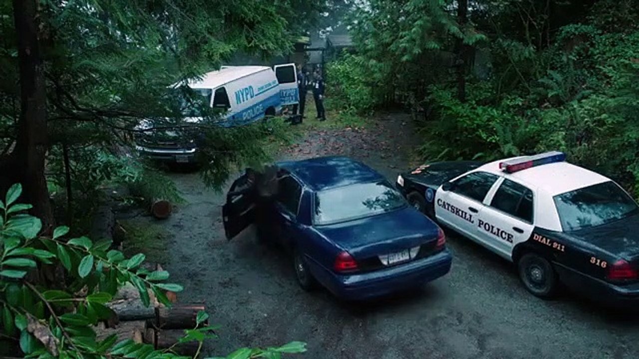 Frequency - Se1 - Ep07 - Break, Break, Break HD Watch