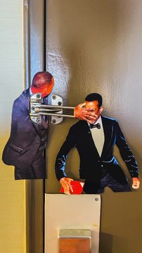 Il intègre tous les Memes dans la vraie vie est c'est hilarant