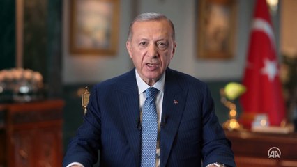 Cumhurbaşkanı Erdoğan: Amacımız gençlerimize Türkiye Yüzyılı'nı başarıya ulaştırabilecekleri bir ülke bırakmak