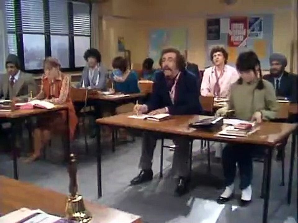 Mind Your Language - Se3 - Ep04 HD Watch