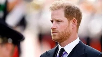 Le roi Charles a averti que le prince Harry "agité" se préparait à faire le "coupage final" avec des