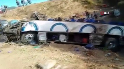 Meksika’da otobüs uçuruma yuvarlandı: 15 ölü, 24 yaralı