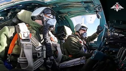 Rússia divulga novo vídeo de seu caça-bombardeiro Sukhoi Su-34