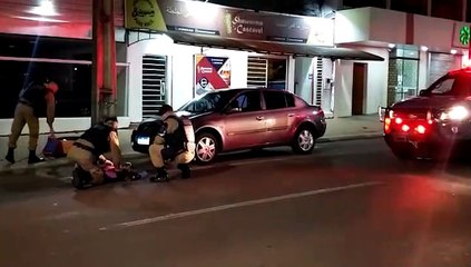 Homem fica em estado gravíssimo após ser esfaqueado no pescoço, no centro de Cascavel