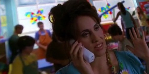 Betty S02 E01