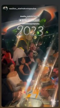 Πρωτοχρονιά 2023: Η εγκυμονούσα Κωνσταντίνα Σπυροπούλου υποδέχθηκε το νέο έτος με τον Βασίλη Σταθοκωστόπουλο