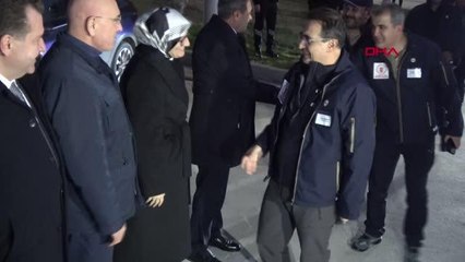 BAKAN DÖNMEZ, BOR İŞÇİLERİ İLE BİRLİKTE 2023'E GİRDİ