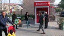 Mahallelerine gelen ATM'yi davulla zurnayla kutladılar