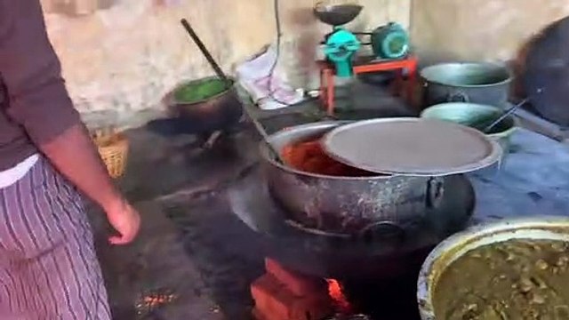 गलता पीठ में महके पौष बड़े