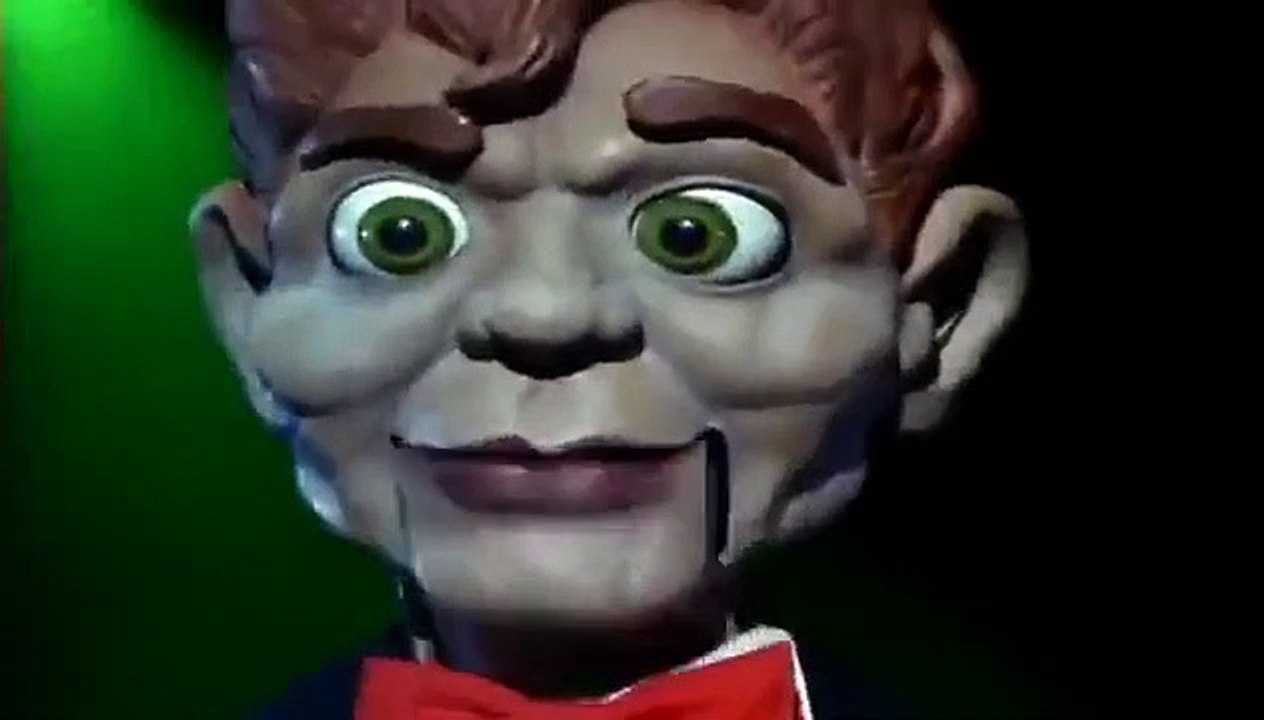 Goosebumps - Se3 - Ep16 - Bride of the Living Dummy HD Watch