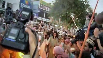 Beyond the Towers - Se1 - Ep01 HD Watch