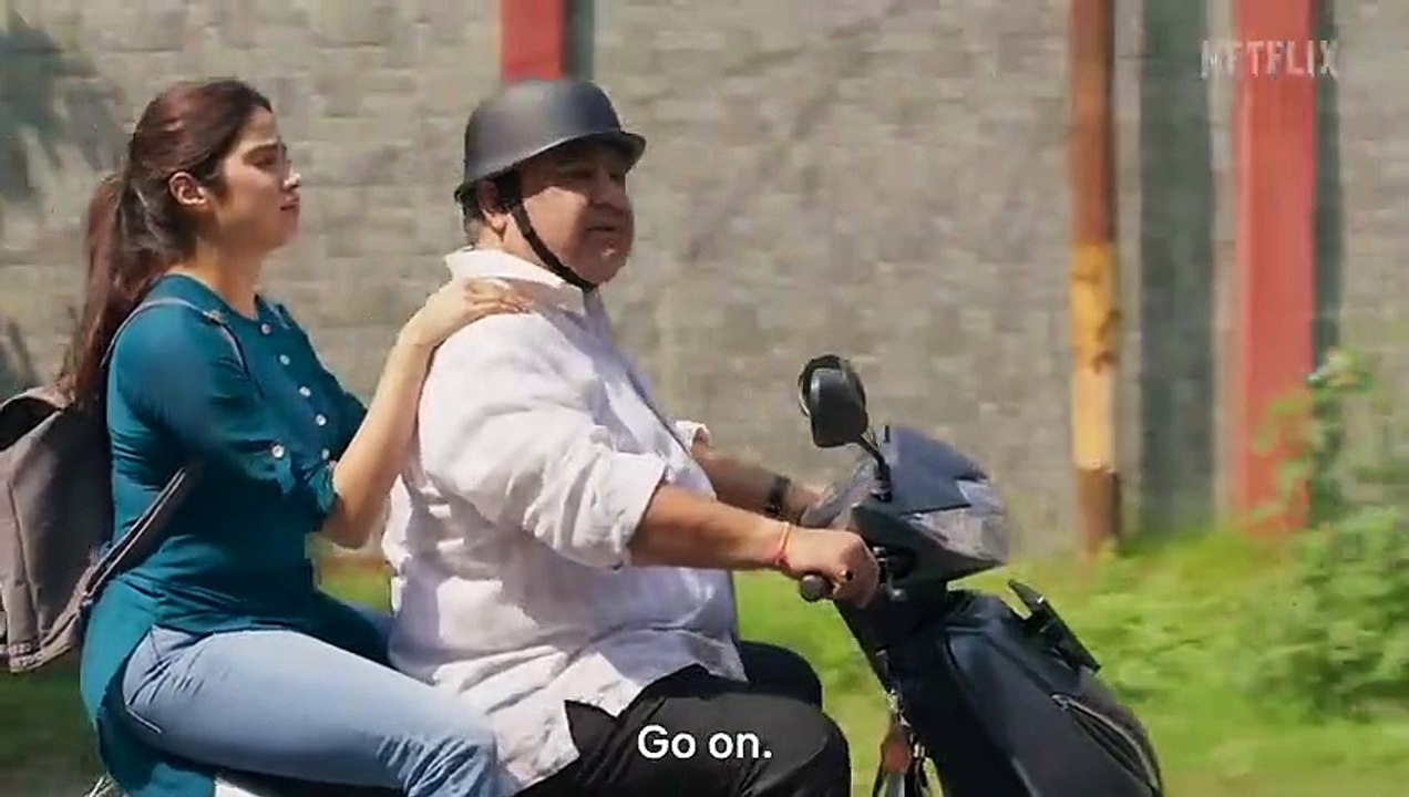 Mili - Official Trailer - Janhvi Kapoor, Sunny Kaushal - Hindi Movie Trailer