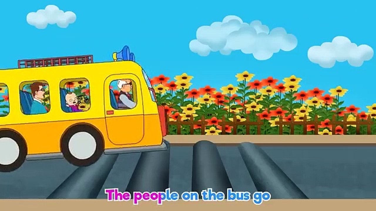 Wheels_On_The_Bus_+_Old_MacDonald_Had_A_Farm_Animal_sounds_Song_-_Kids_Songs(360p)