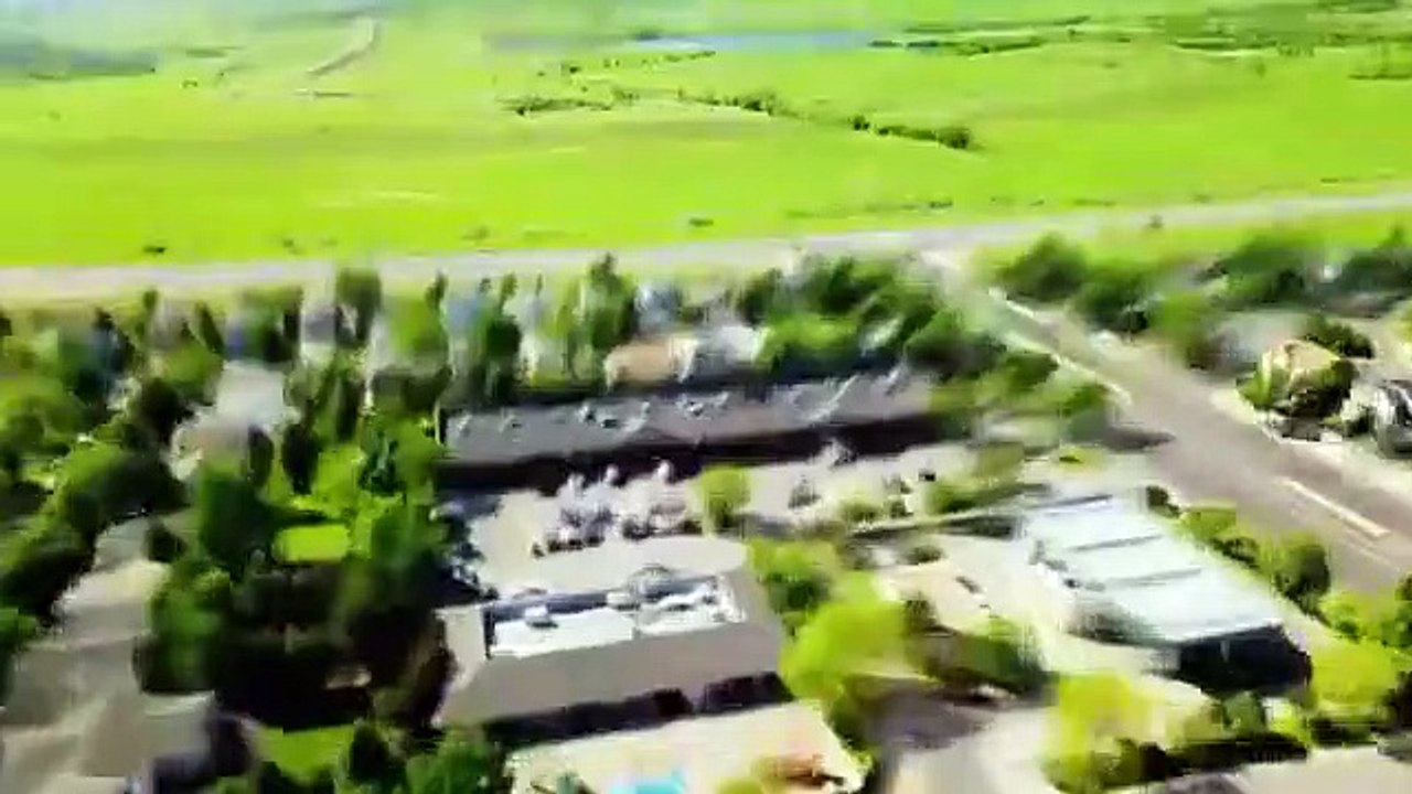 Hanging with the Hendersons - Se2 - Ep05 HD Watch