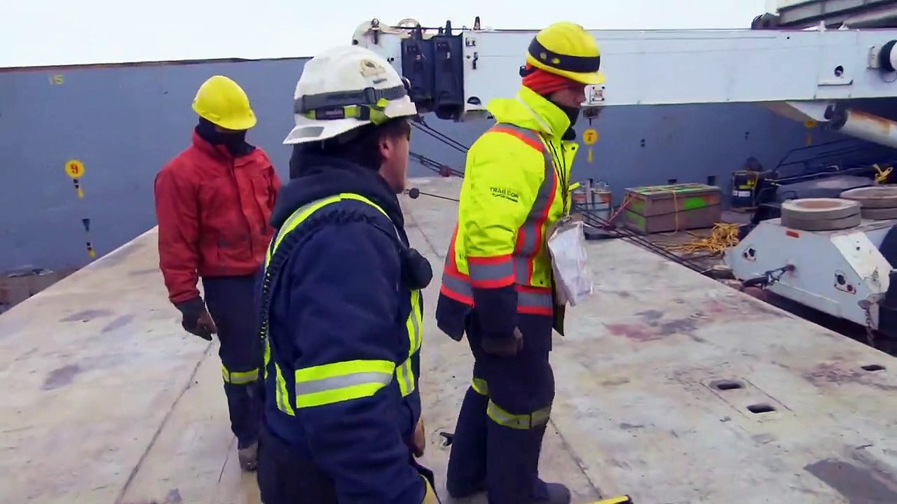 High Arctic Haulers - Se1 - Ep06 - To Thrive Up Here HD Watch