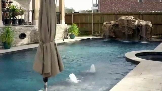 Selling the Big Easy - Se1 - Ep04 - Paradise Park vs. Italian Villa HD Watch