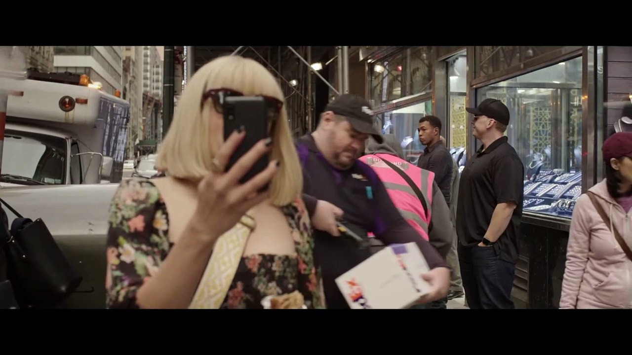 Kaleidoscope Netflix Diamobs Robbery Scene I Kaleidoscope 2023