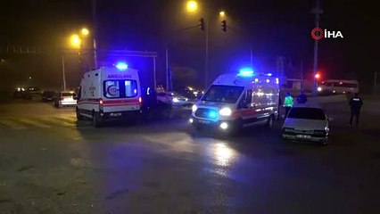 Otomobil ile pikap çarpıştı: 4 yaralı