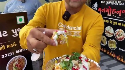 ધ્રુપેશભાઈ વડતાલ શ્રી સ્વામિનારાયણ મંદિરમાં કચરા પોતા કરીને સેવા આપતા સેવાનું પરિણામ ધંધો સારો ચાલે