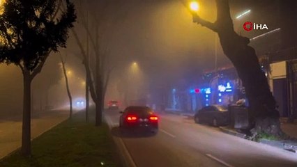 Bursa’da sisli hava etkisini gösterdi, görüş mesafesi 25 metreye düştü