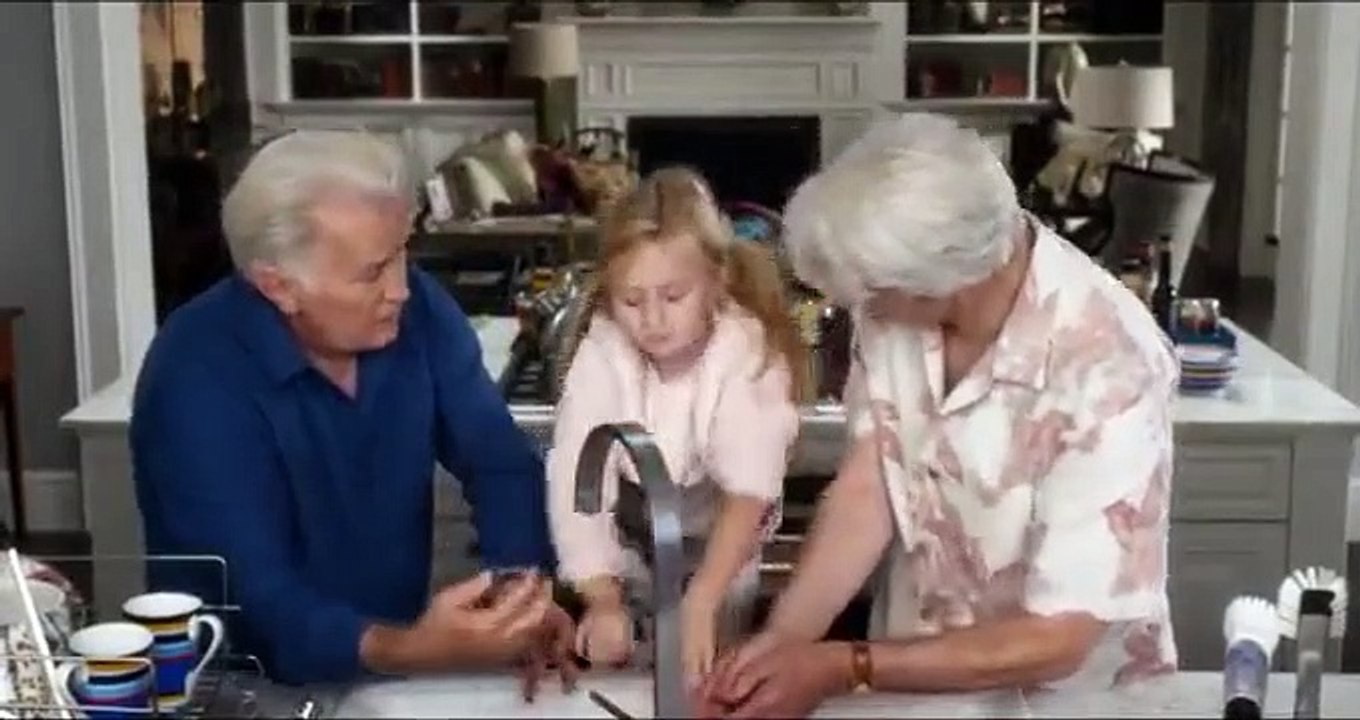 Grace and Frankie - Se2 - Ep12 - The Party HD Watch