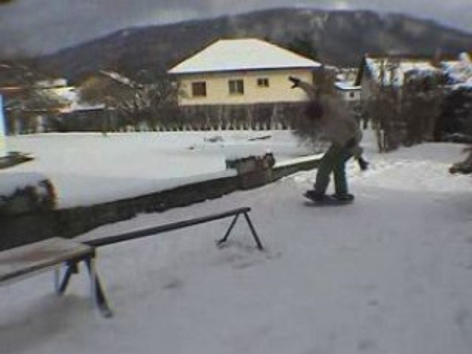 SNOWSKATE