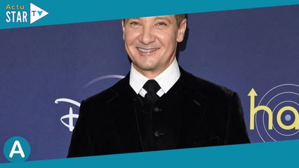 Jeremy Renner "dans un état critique" après un accident, suite au blizzard du siècle