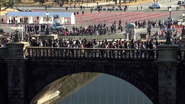 Император Японии лично поздравил подданных с Новым годом