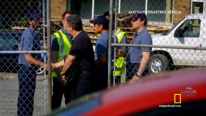 Mayday Desastres Aéreos - T18E01 - Porcas e Parafusos - Emery Worldwide 17