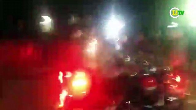 Cortejo do Pelé passa na Avenida dos Bandeirantes rumo a Santos