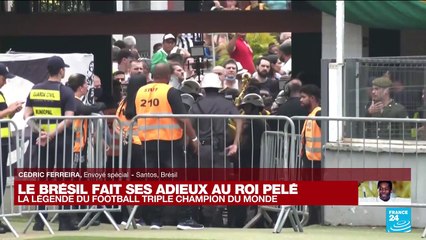 Hommage à Pelé dans le stade de Santos : un joueur "éternel"