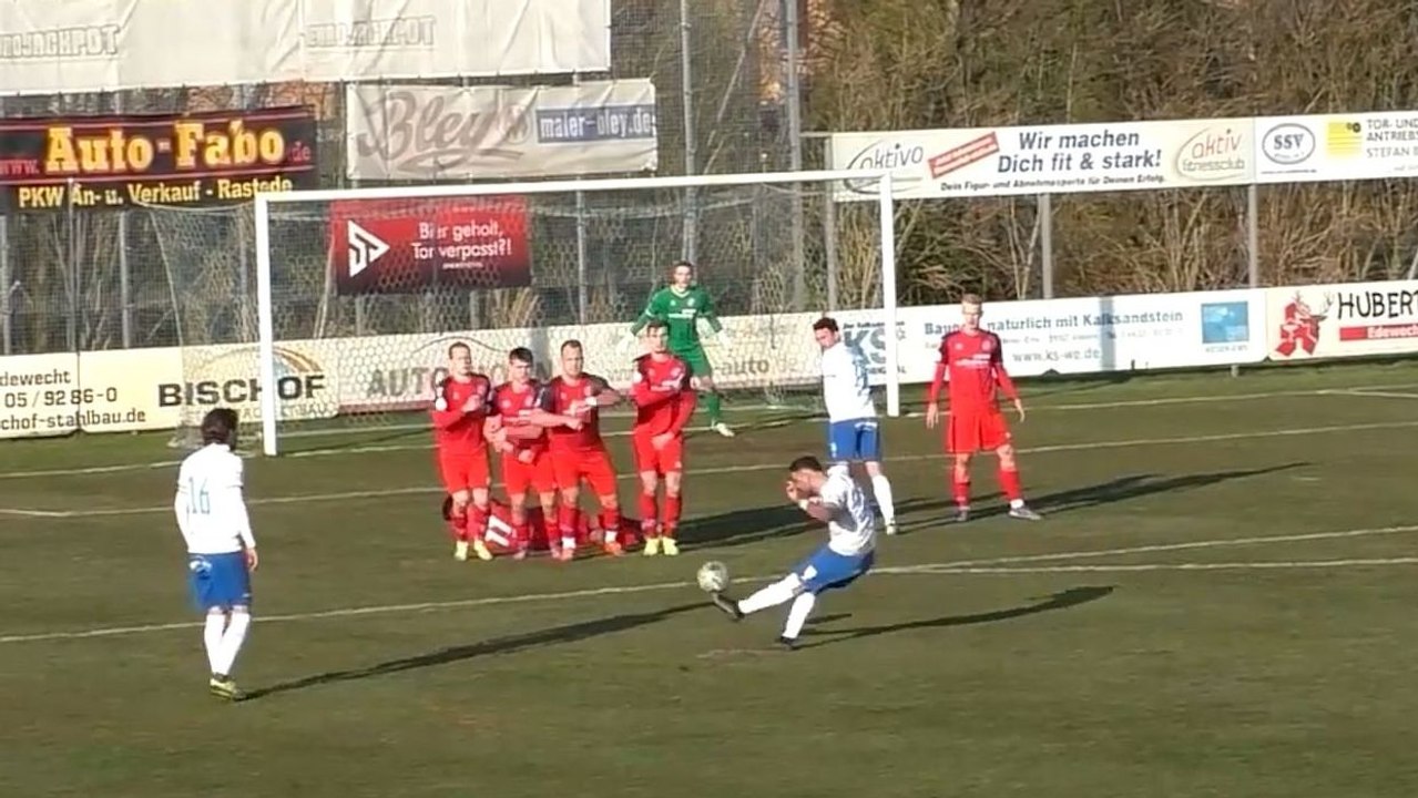 Einer gegen alle im Strafraum: Die zehn schönsten Amateurfußball-Tore aus 2022