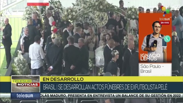Se desarrollan actos fúnebres del ex futbolista Pelé en el estadio del Club Santos