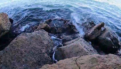 "Bien-être" Eau Rocher Vague - Relaxation - Détente