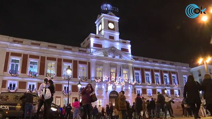 Las banderas de la Comunidad de Madrid ondean a media asta por la muerte de Benedicto XVI