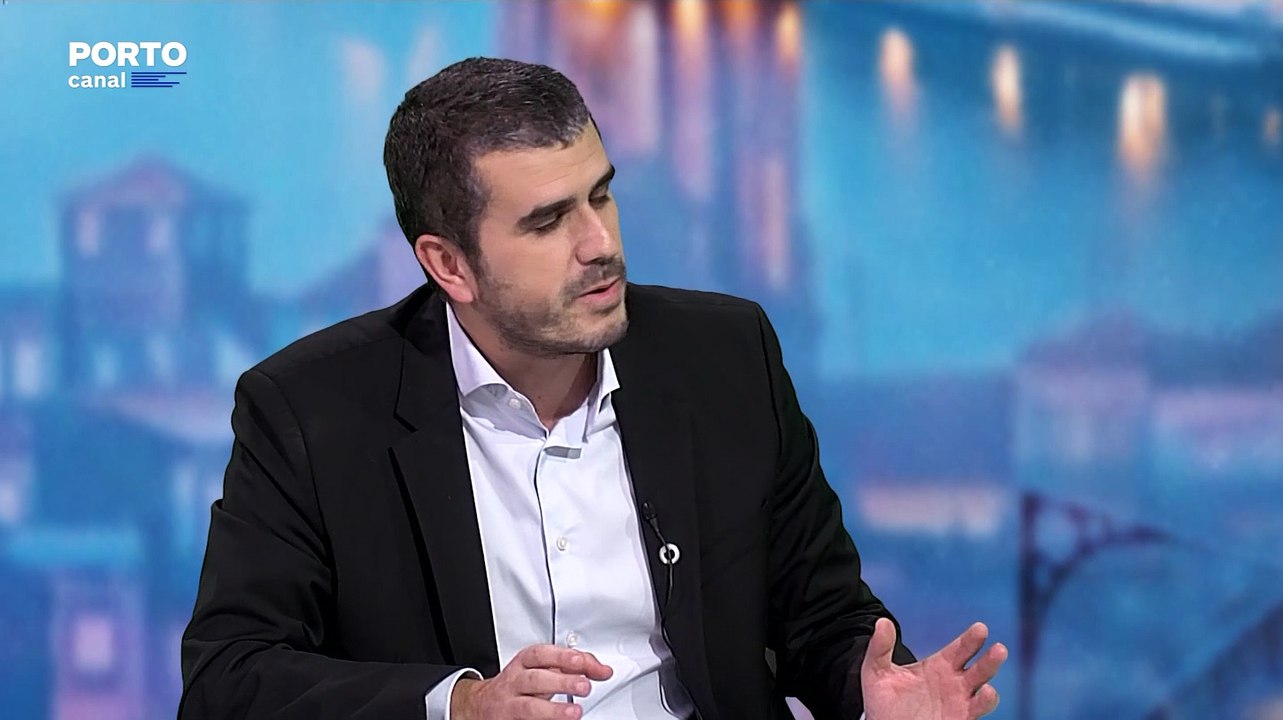 Carlos Guimarães Pinto: “Aquilo que o Governo e que o país precisava não era de promover Sec. de Estado que passaram toda a sua vida na política”