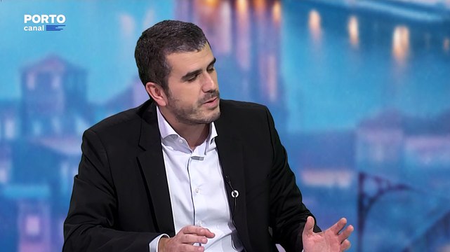 Carlos Guimarães Pinto: “Aquilo que o Governo e que o país precisava não era de promover Sec. de Estado que passaram toda a sua vida na política”