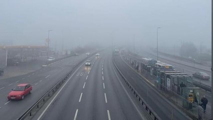 İstanbul'da sis nedeniyle vapur seferi yapılamıyor, sürücülerin görüş mesafesi düştü