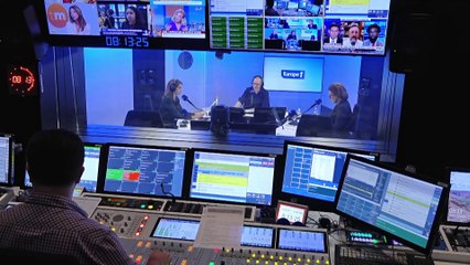 Vœux d'Emmanuel Macron : pour Catherine Nay, «il a choisi le degré zéro de solennité»