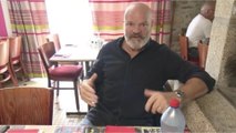 GALA VIDÉO - Philippe Etchebest : sa ressemblance avec un restaurateur de Cauchemar en cuisine amuse les internautes