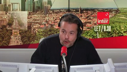 Les deux lecteurs de Jean-Christophe Cambadélis - Le billet d'Alex Vizorek