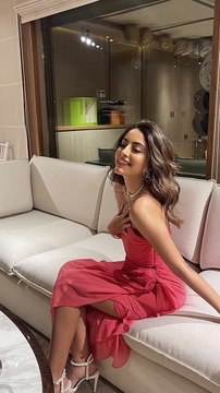 جود عزيز توجه رسائل غامضة بعد انفصالها عن طلال باسم