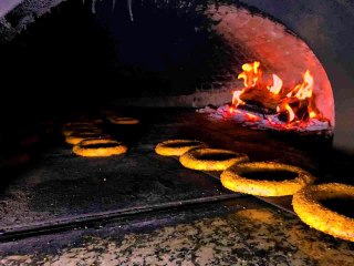 Osmanlı döneminde askerlere hediye verilen simitler, günümüzün vazgeçilmez lezzeti